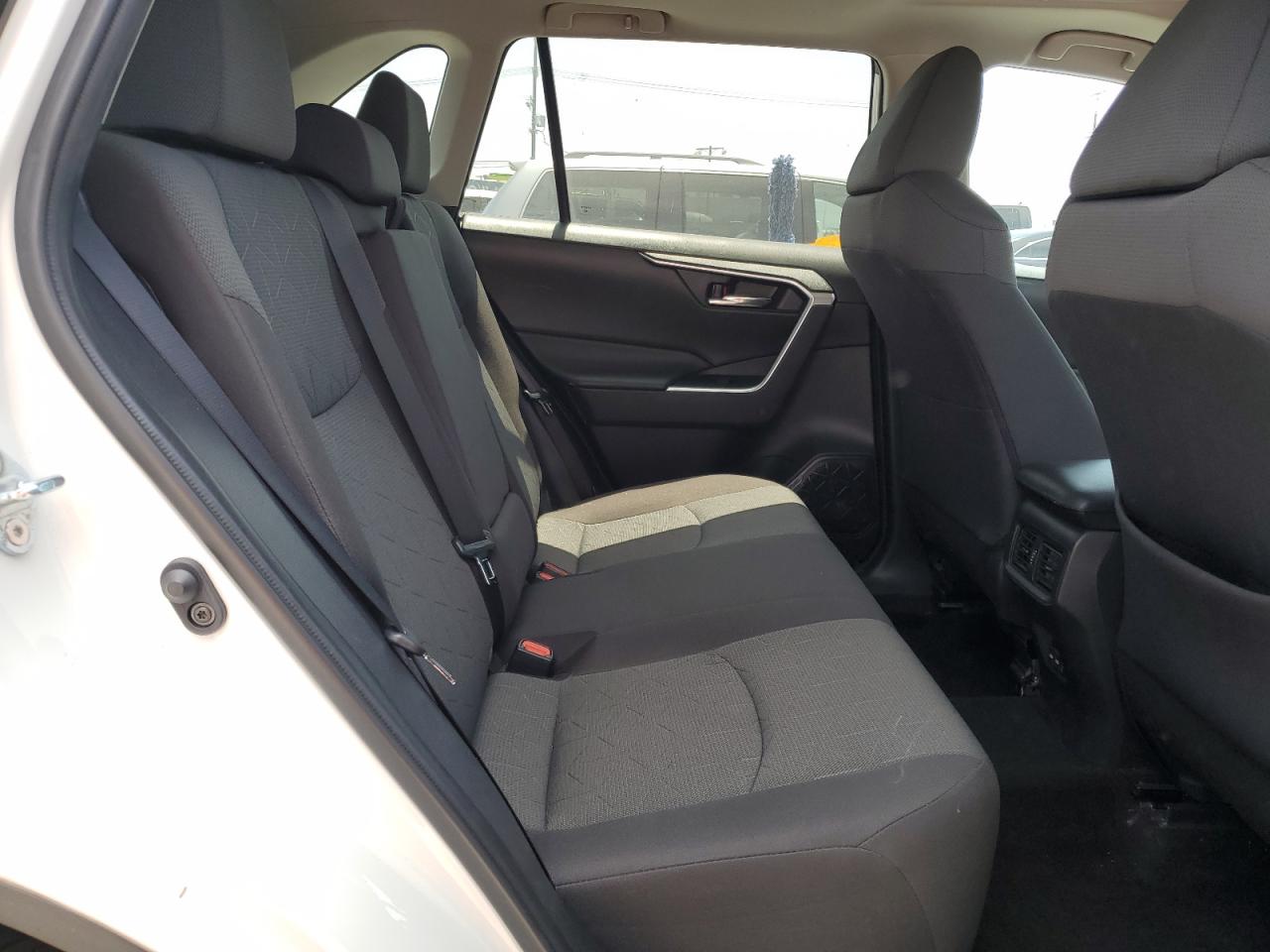 2T3W1RFV7NC180497 2022 Toyota Rav4 Xle