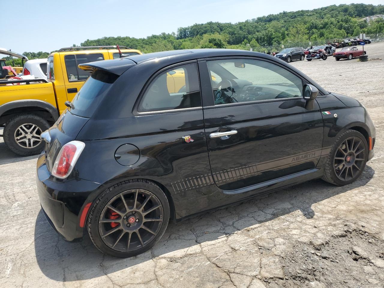 3C3CFFFH0FT555624 2015 Fiat 500 Abarth