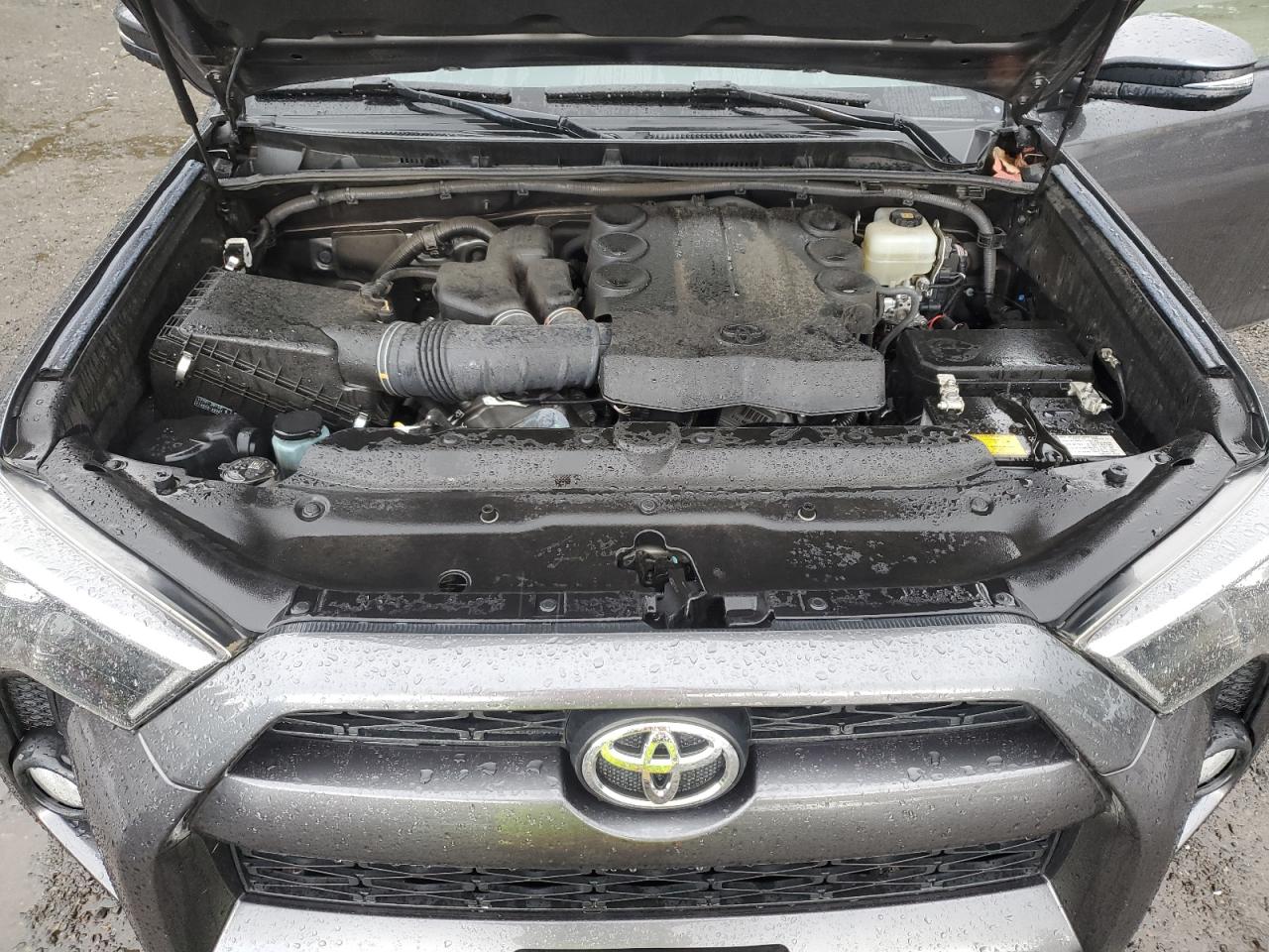 JTEBU5JR1J5609086 2018 Toyota 4Runner Sr5/Sr5 Premium