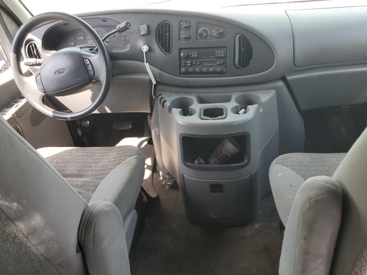 1FBSS31L82HA53440 2002 Ford Econoline E350 Super Duty Wagon