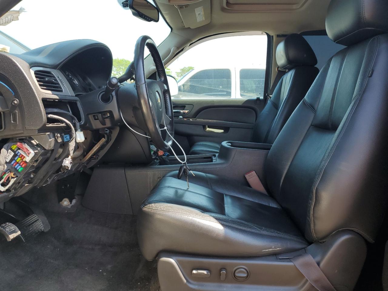 1GNSKBE03CR115142 2012 Chevrolet Tahoe K1500 Lt