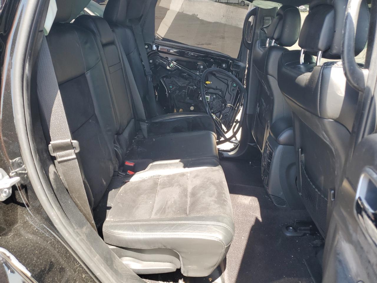 1C4RJFAG7JC320399 2018 Jeep Grand Cherokee Laredo