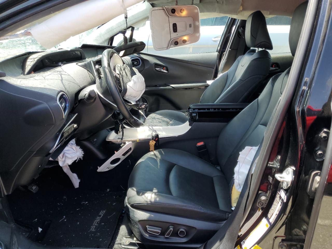 JTDKARFUXH3033957 2017 Toyota Prius