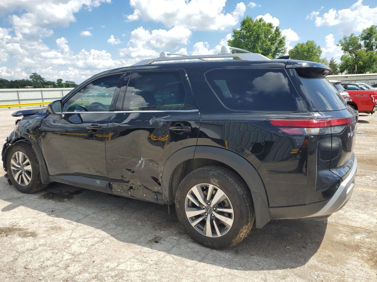 Lot #2655107187 2023 NISSAN PATHFINDER