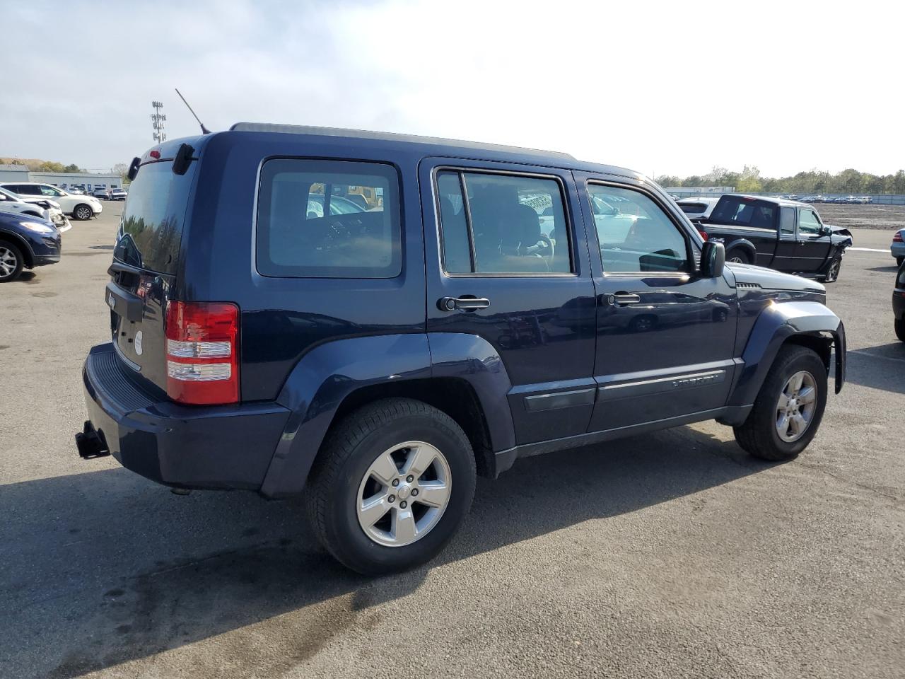 1C4PJMAK2CW207249 2012 Jeep Liberty Sport