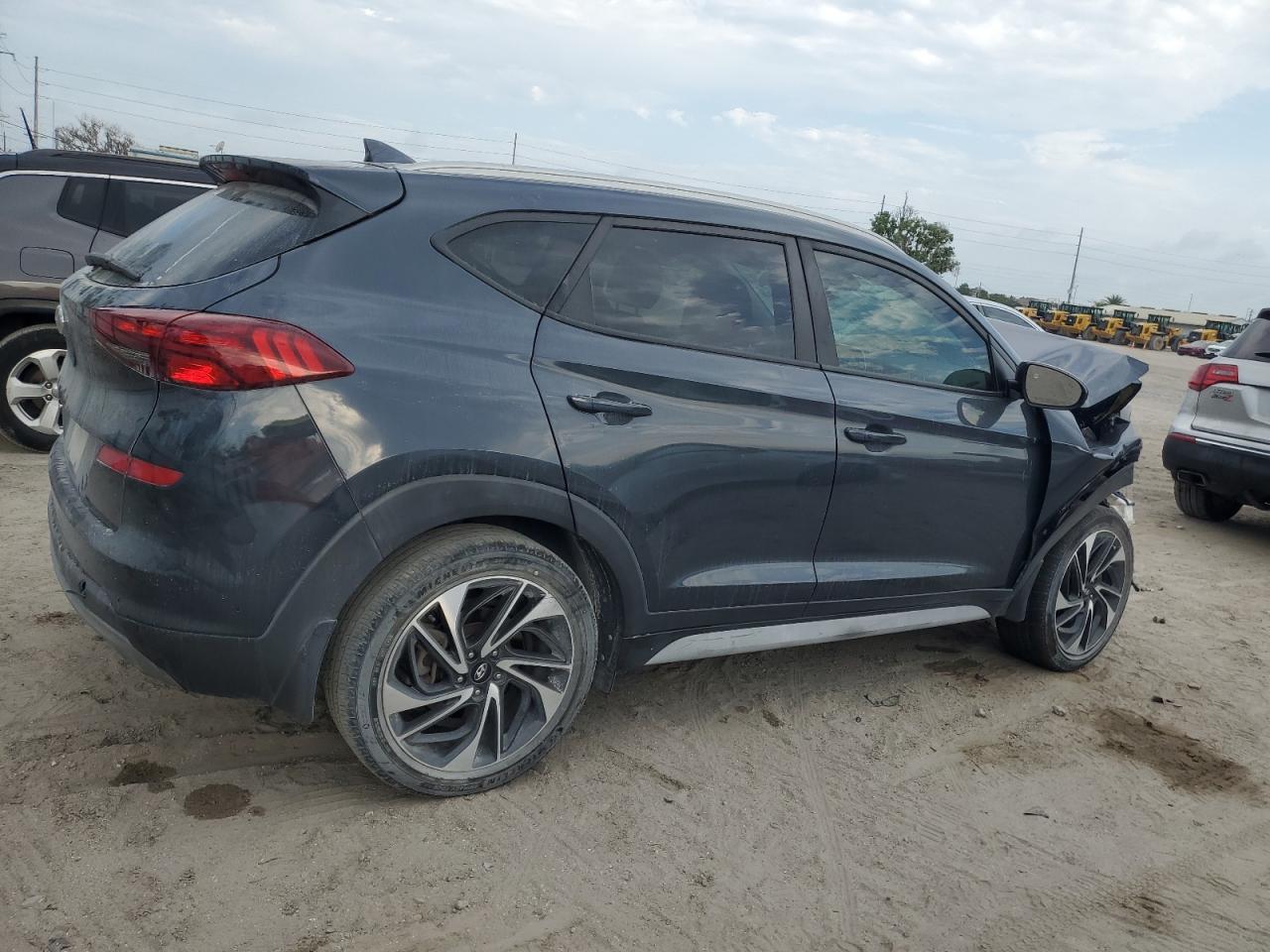 KM8J33AL7KU001577 2019 Hyundai Tucson Limited