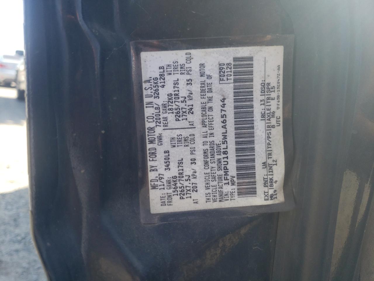 1FMPU18L5WLA65744 1998 Ford Expedition