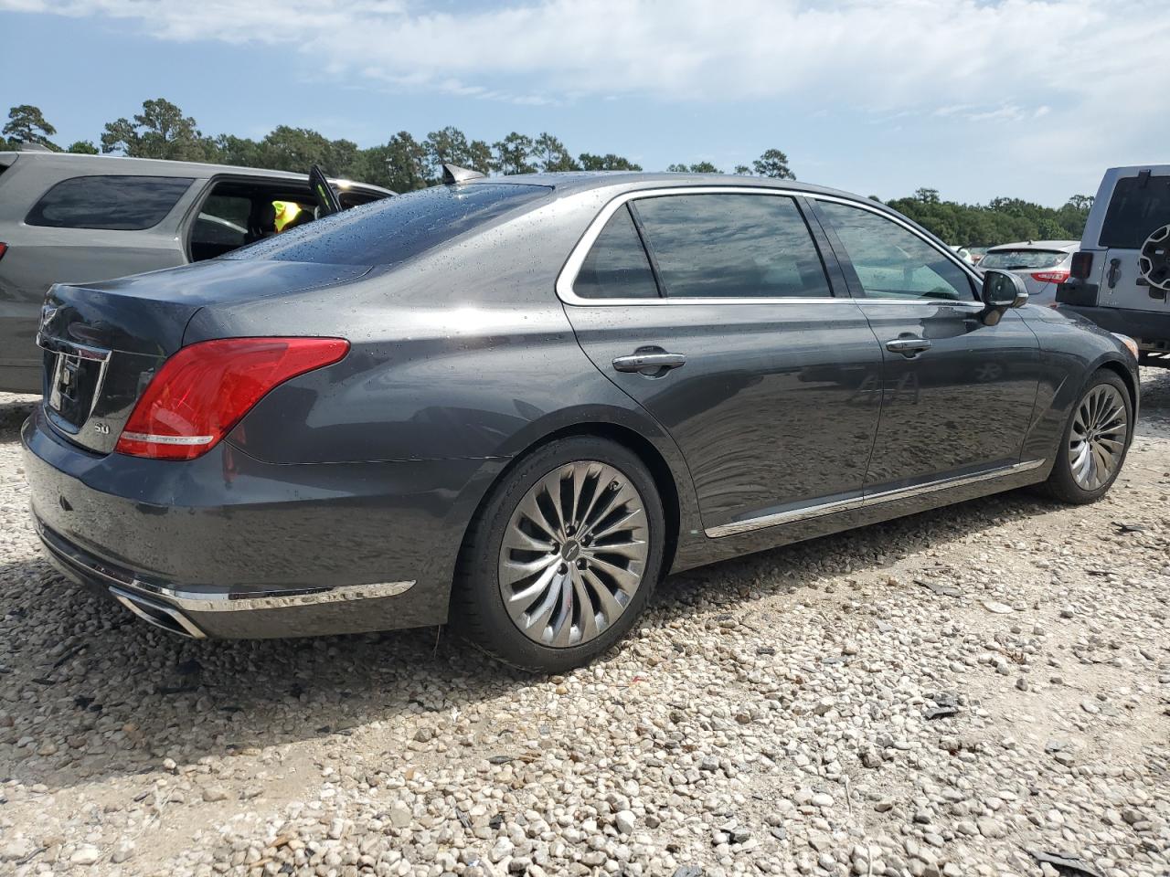 2019 Genesis G90 Ultimate vin: KMTF54JHXKU061585