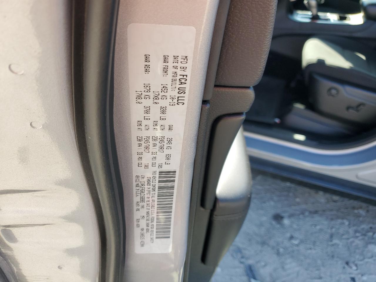 1C4RJFAG0LC168985 2020 Jeep Grand Cherokee Laredo