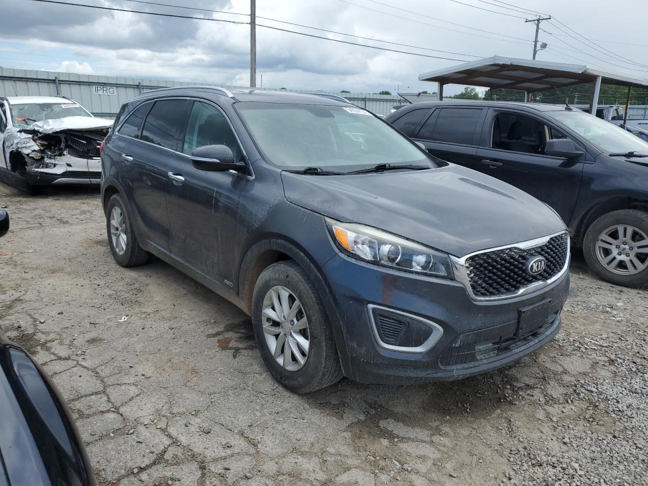 5XYPGDA35JG427177 2018 Kia Sorento Lx