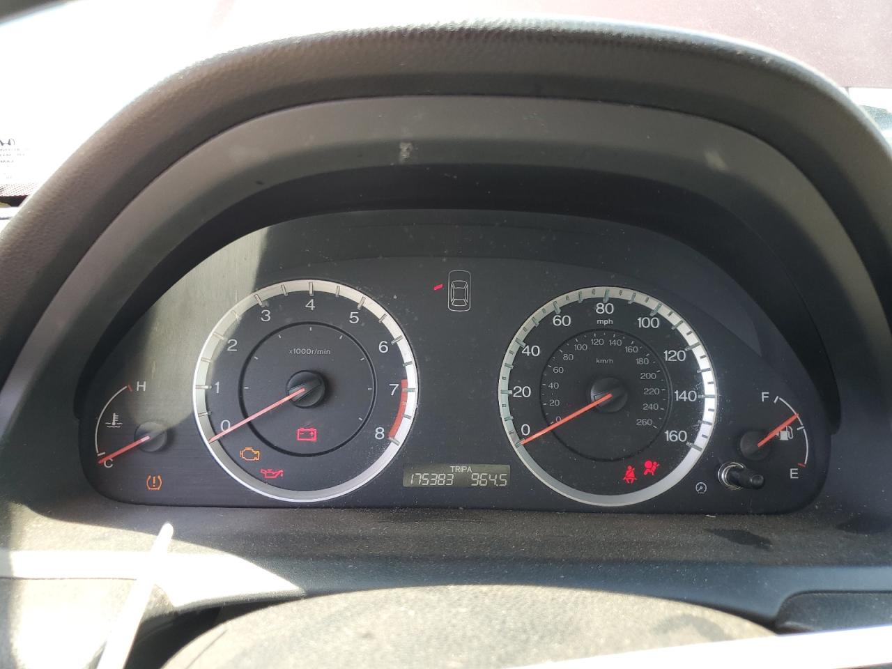 1HGCP2E37BA086106 2011 Honda Accord Lx