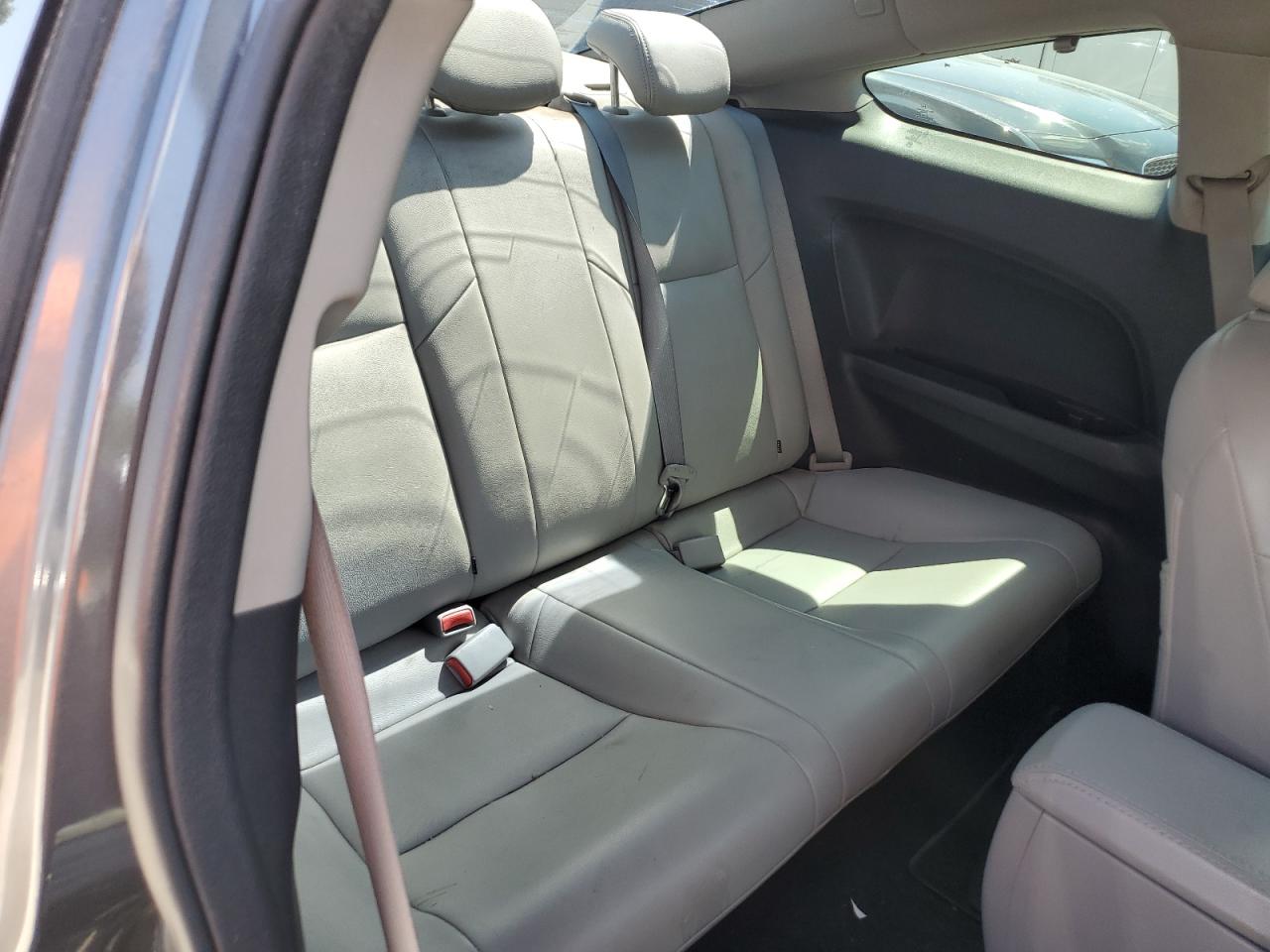 2HGFG3B52CH511064 2012 Honda Civic Lx