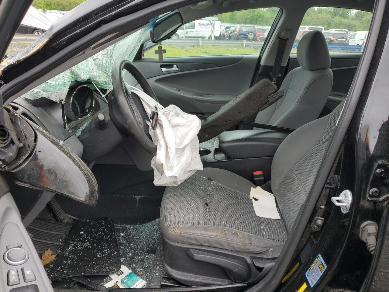 5NPEB4AC1DH563017 2013 Hyundai Sonata Gls