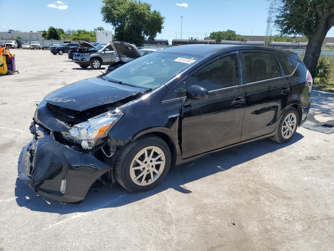 JTDZN3EU2FJ026124 2015 Toyota Prius V