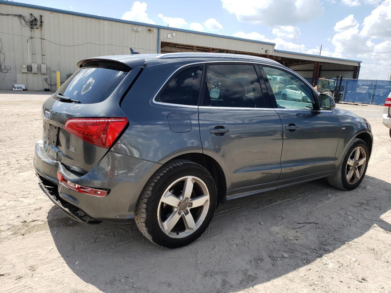 WA1DKAFP1CA032826 2012 Audi Q5 Premium Plus