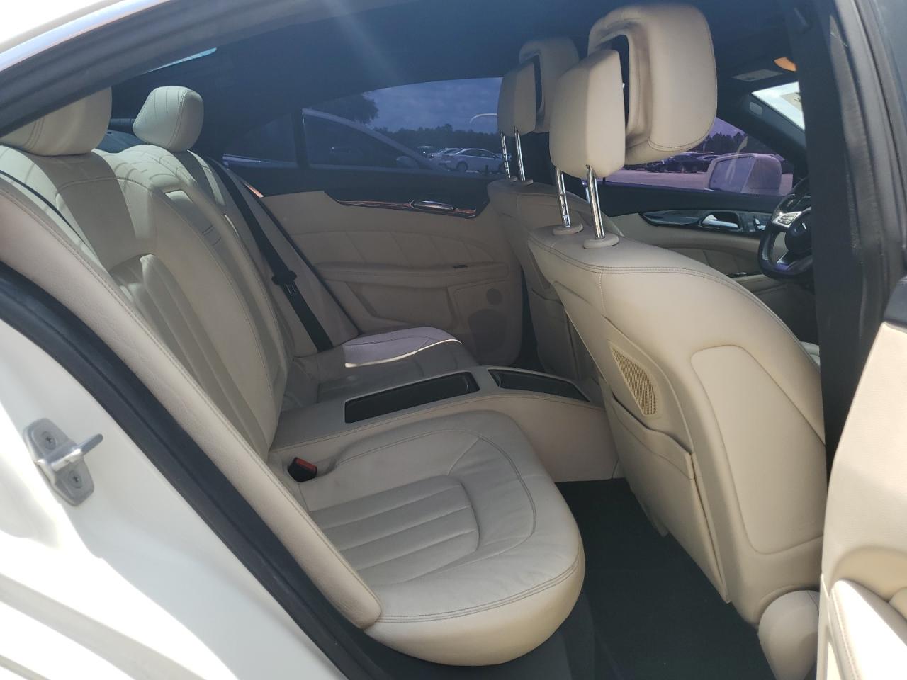 WDDLJ6HB9GA181984 2016 Mercedes-Benz Cls 400 4Matic