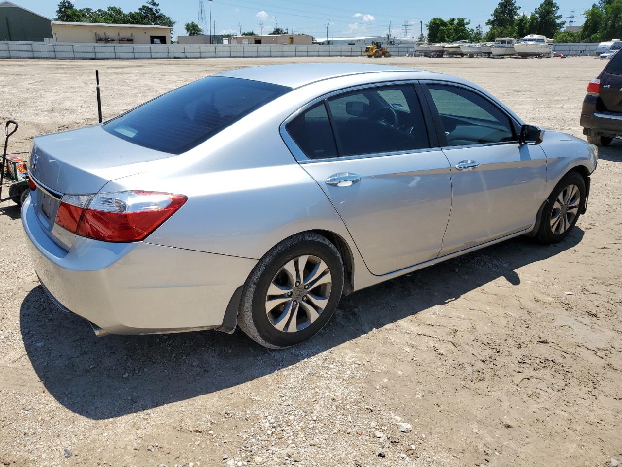 1HGCR2F32DA165761 2013 Honda Accord Lx