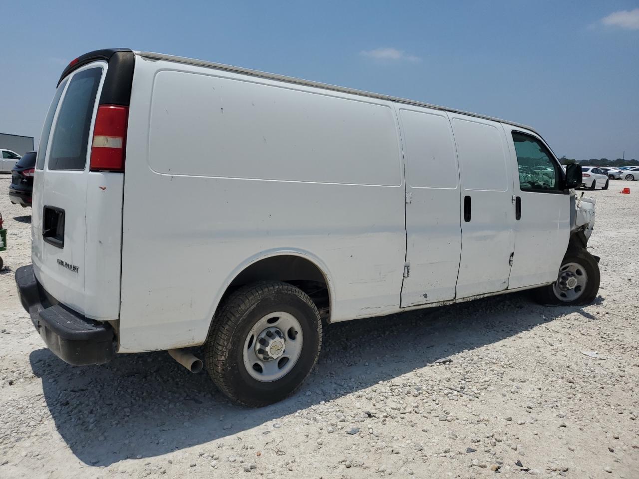 1GCWGGBA8B1148172 2011 Chevrolet Express G2500