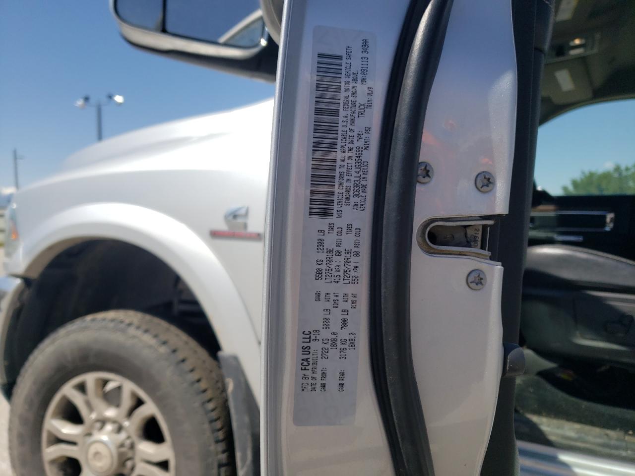 3C63R3JL4JG354699 2018 Ram 3500 Laramie