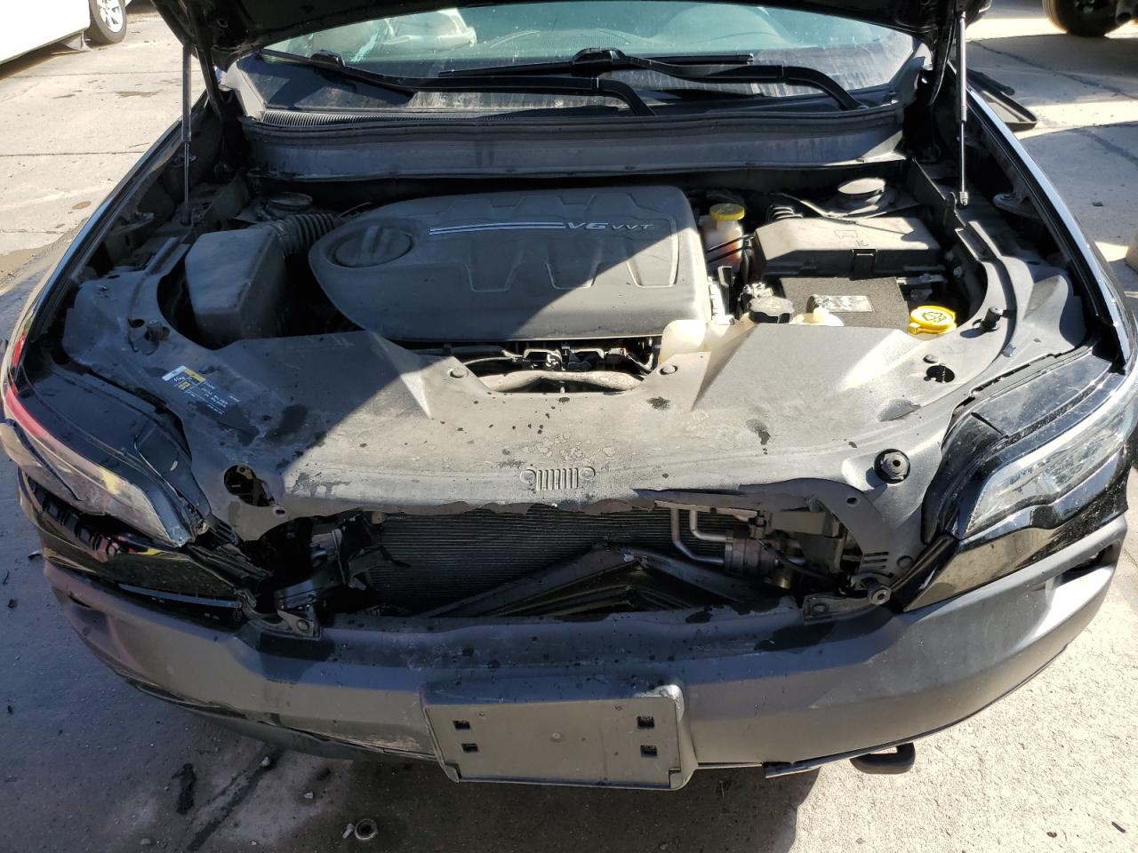 1C4PJMCX3LD627705 2020 Jeep Cherokee Latitude