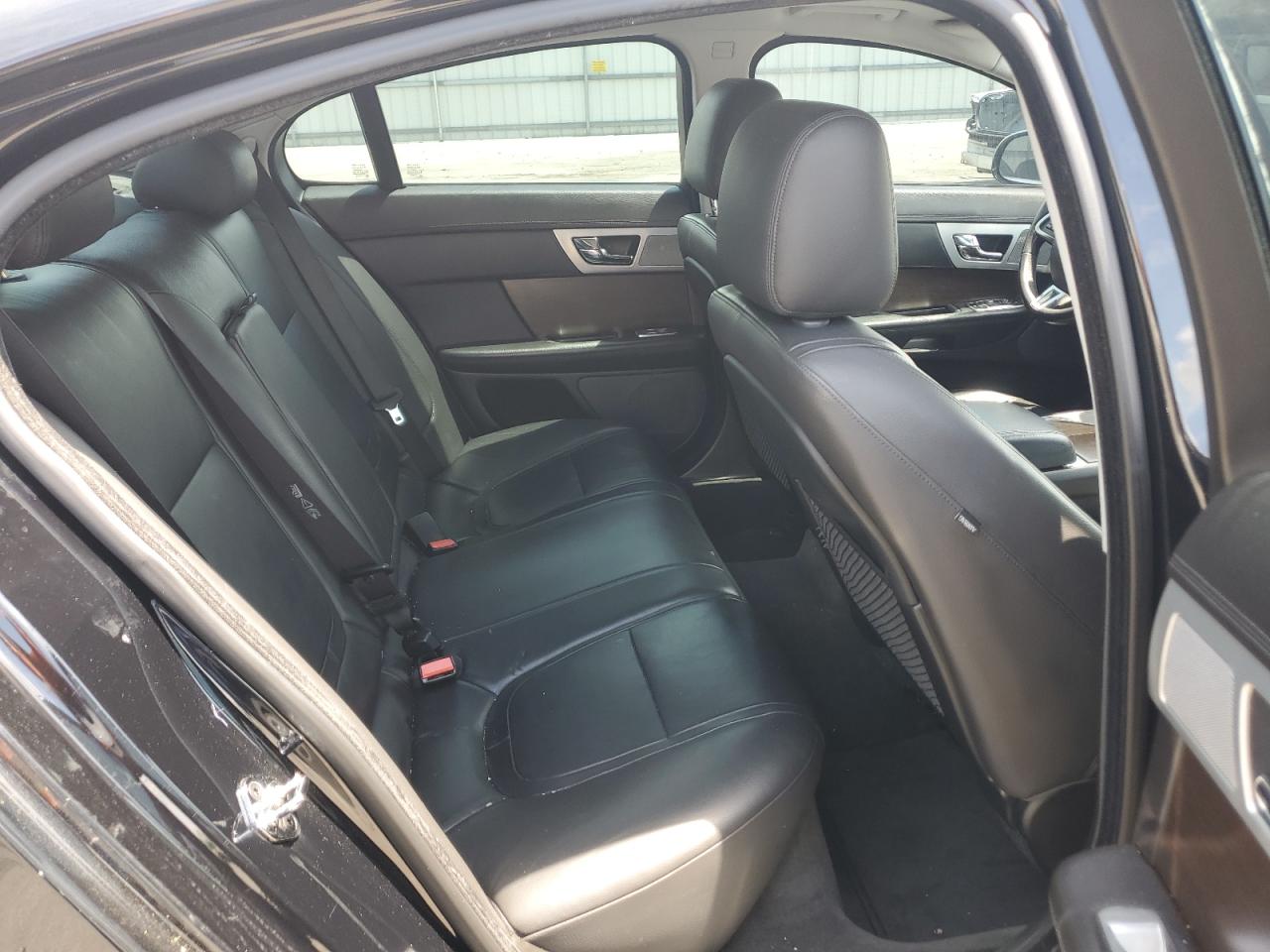 SAJWA0FB8CLS49506 2012 Jaguar Xf