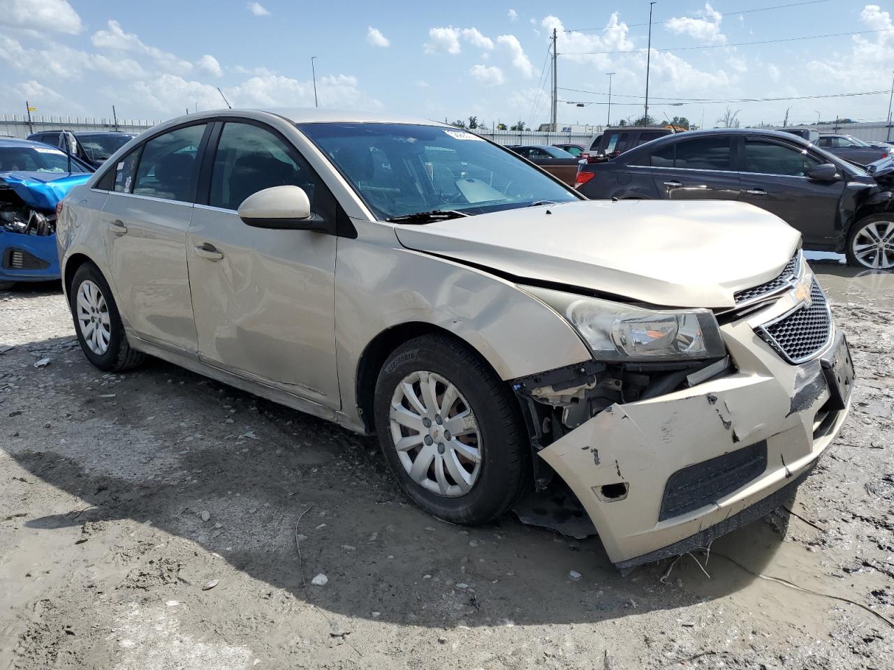 1G1PF5S99B7125877 2011 Chevrolet Cruze Lt