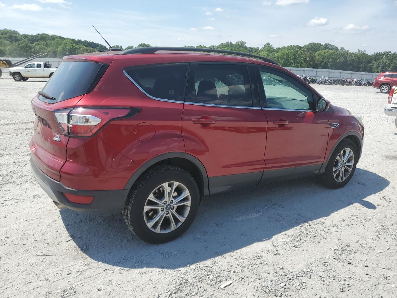 1FMCU9G92HUE16206 2017 Ford Escape Se