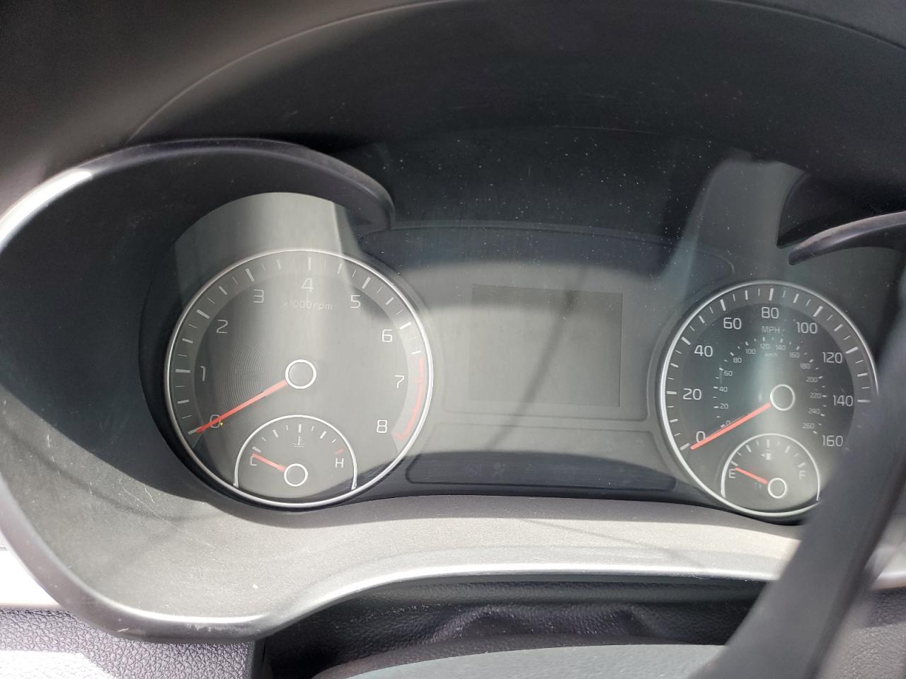 5XXGT4L3XLG446517 2020 Kia Optima Lx