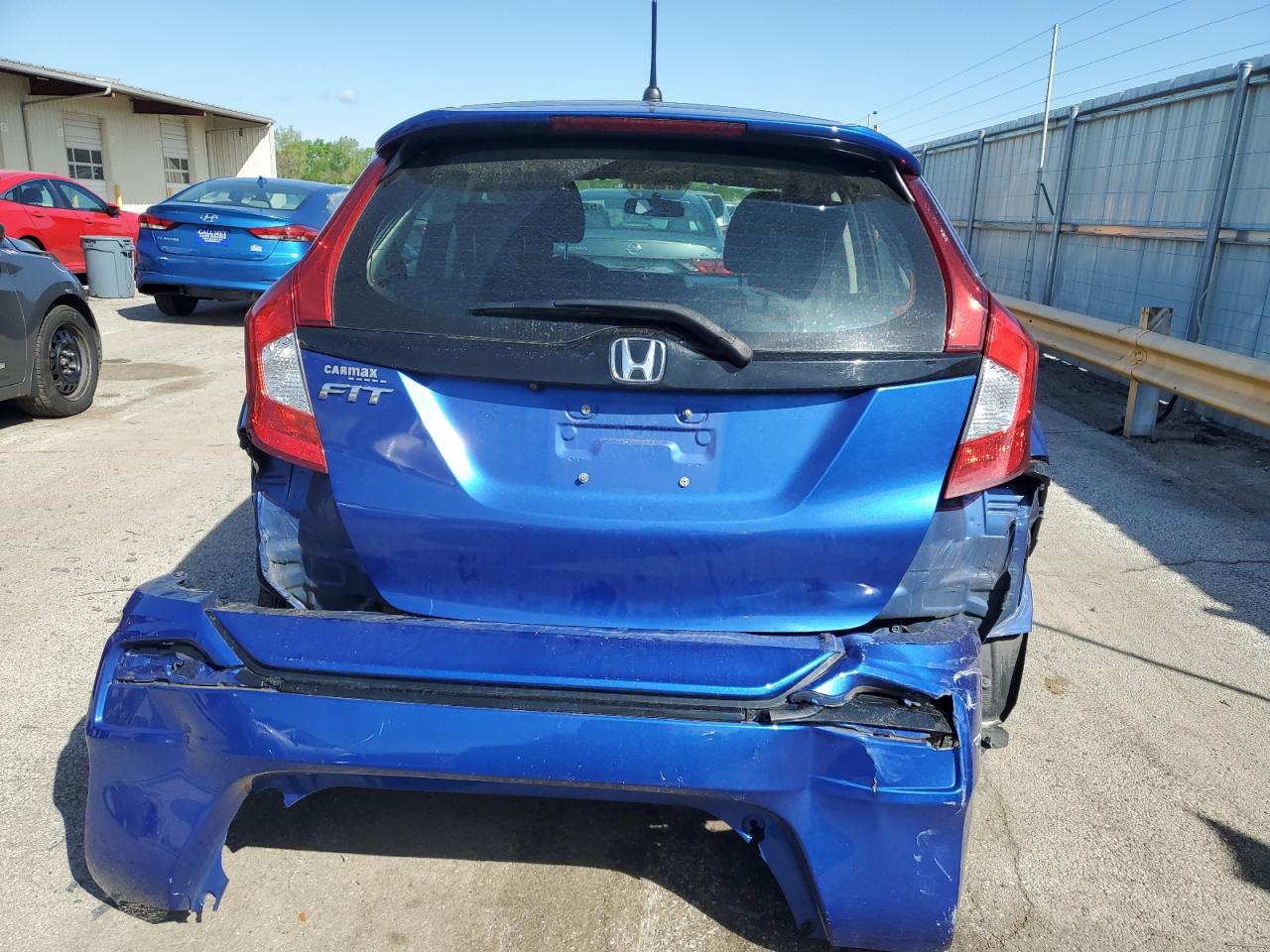 3HGGK5H40KM747001 2019 Honda Fit Lx