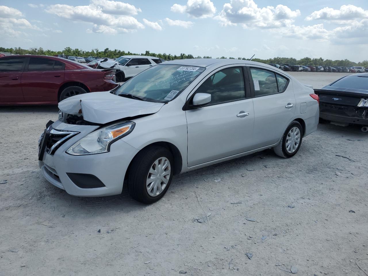 2019 Nissan Versa S vin: 3N1CN7AP8KL872924