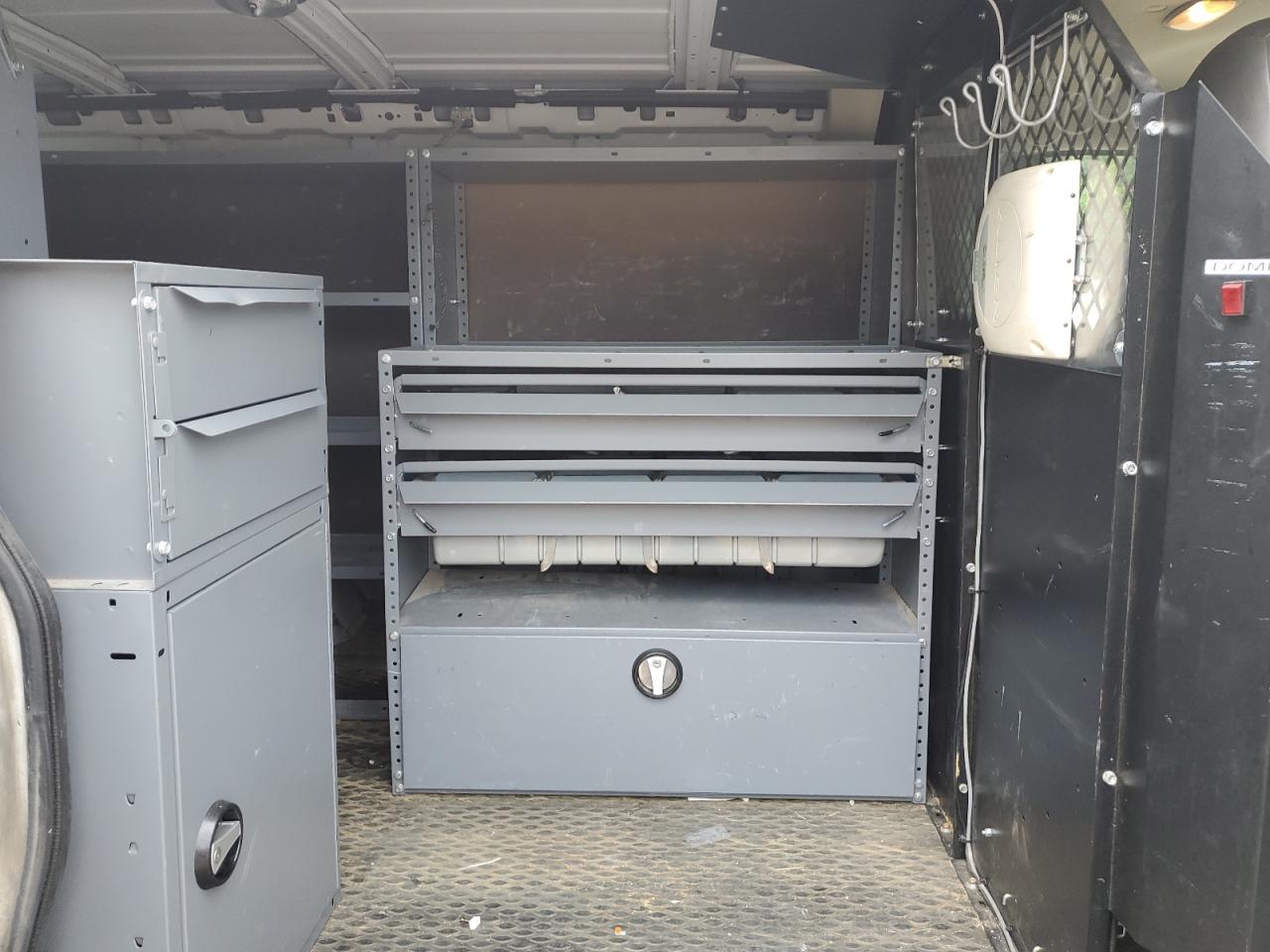 1GCWGFCA8D1193883 2013 Chevrolet Express G2500