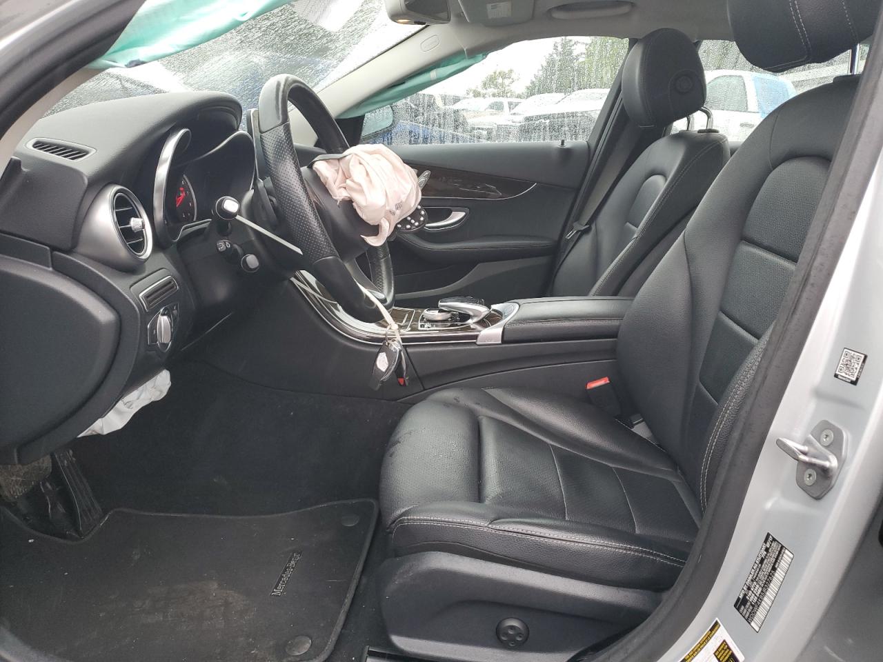 WDDWF4KB5JR327625 2018 Mercedes-Benz C 300 4Matic