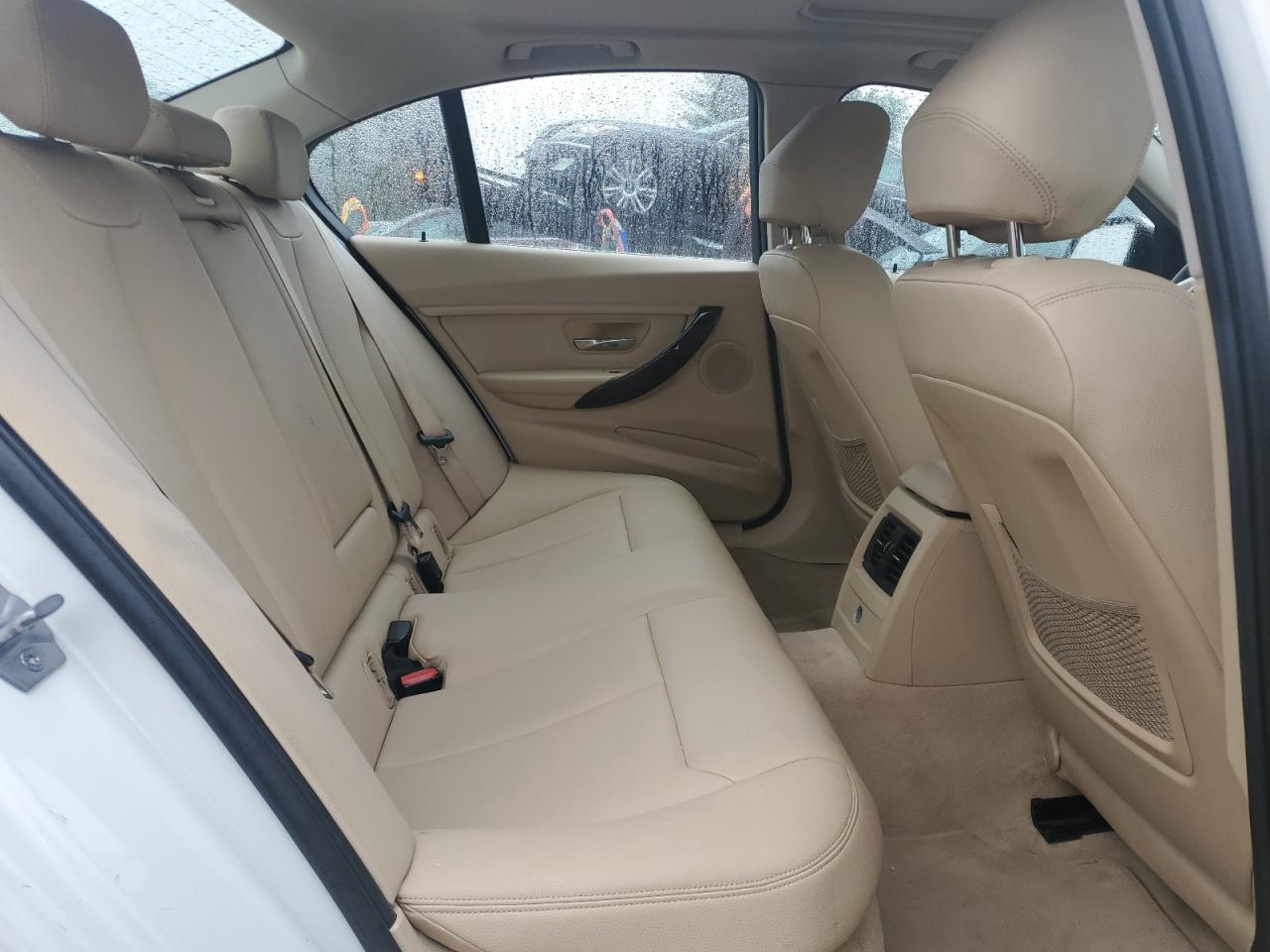 WBA3B5G57FNS12019 2015 BMW 328 Xi Sulev