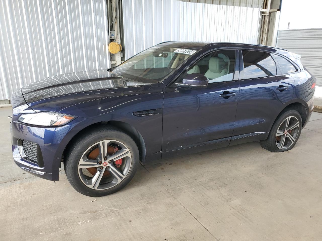 SADCM2FV2KA391797 2019 Jaguar F-Pace S