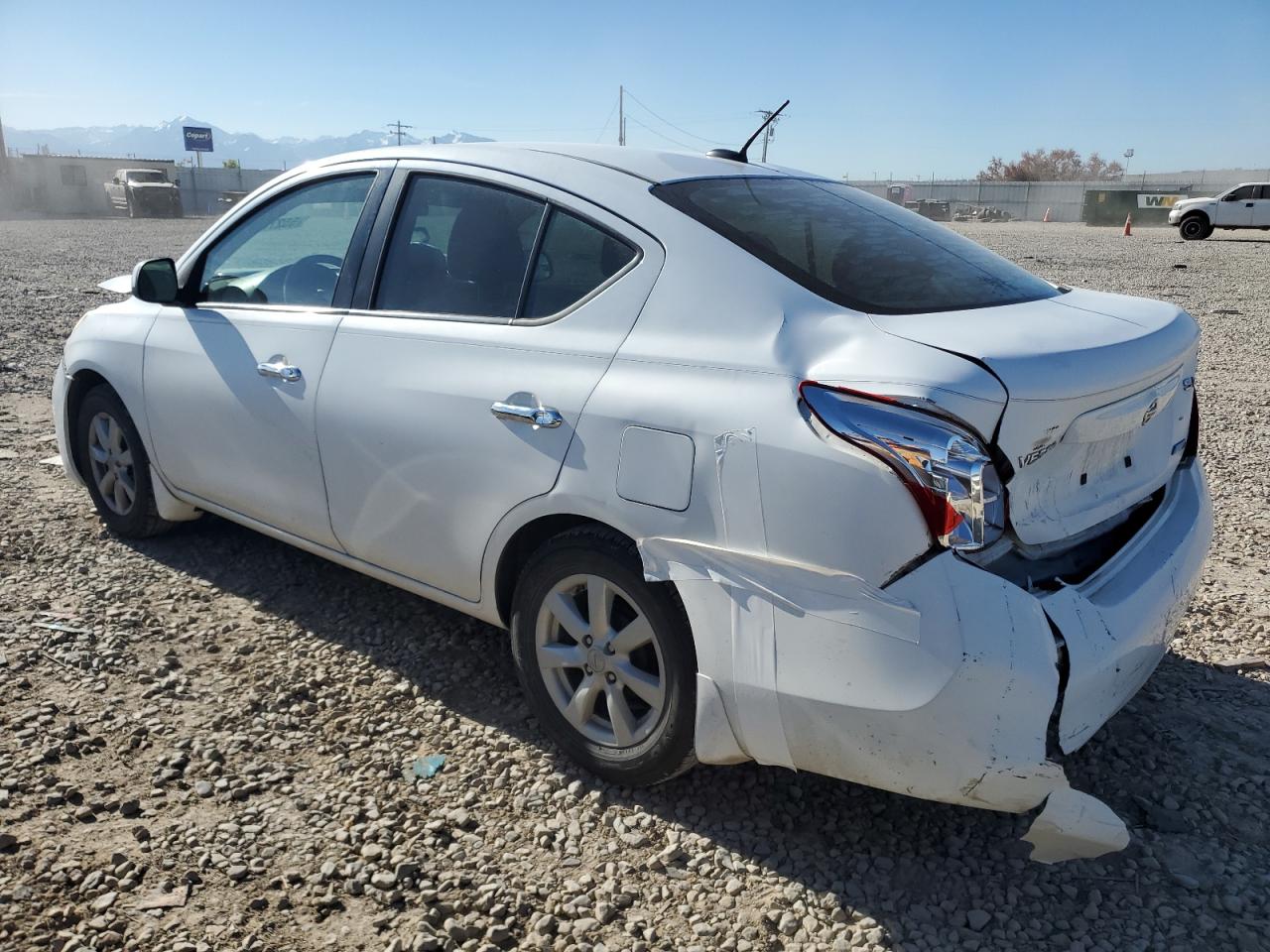 3N1CN7AP2CL862083 2012 Nissan Versa S