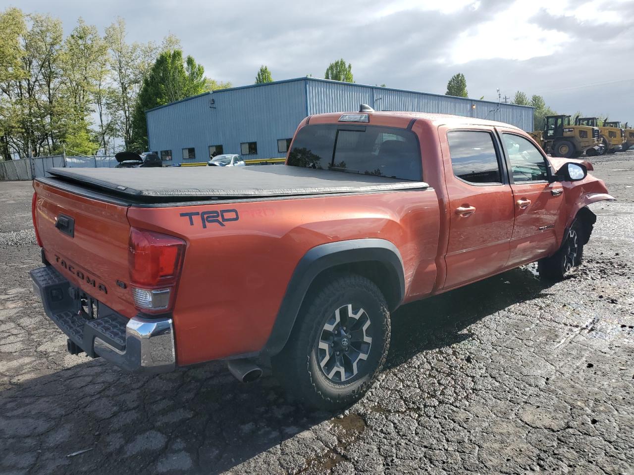 3TMDZ5BN2HM029960 2017 Toyota Tacoma Double Cab