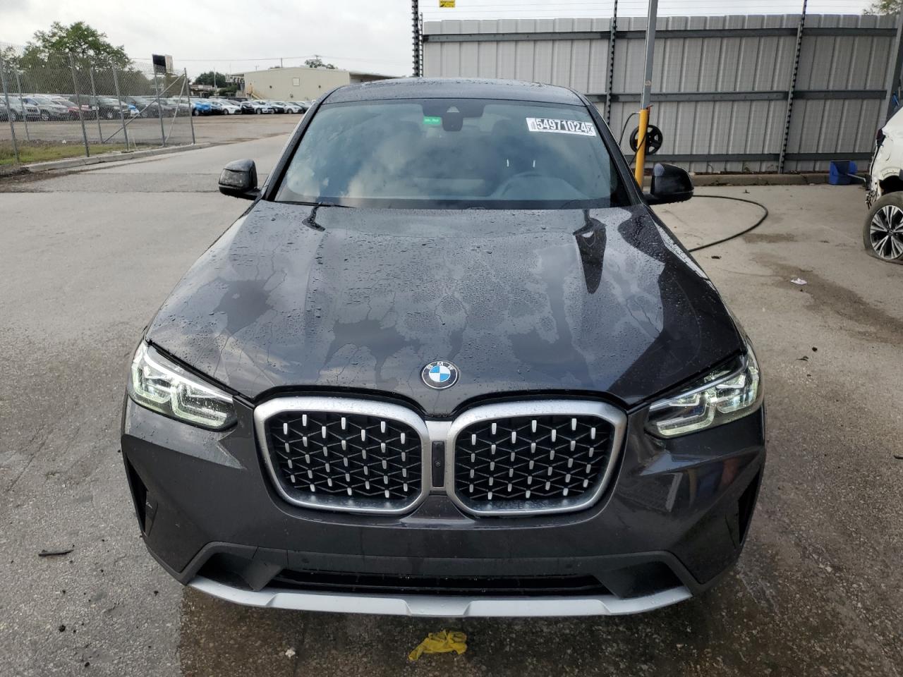 2024 BMW X4 xDrive30I vin: 5UX33DT09R9V46732