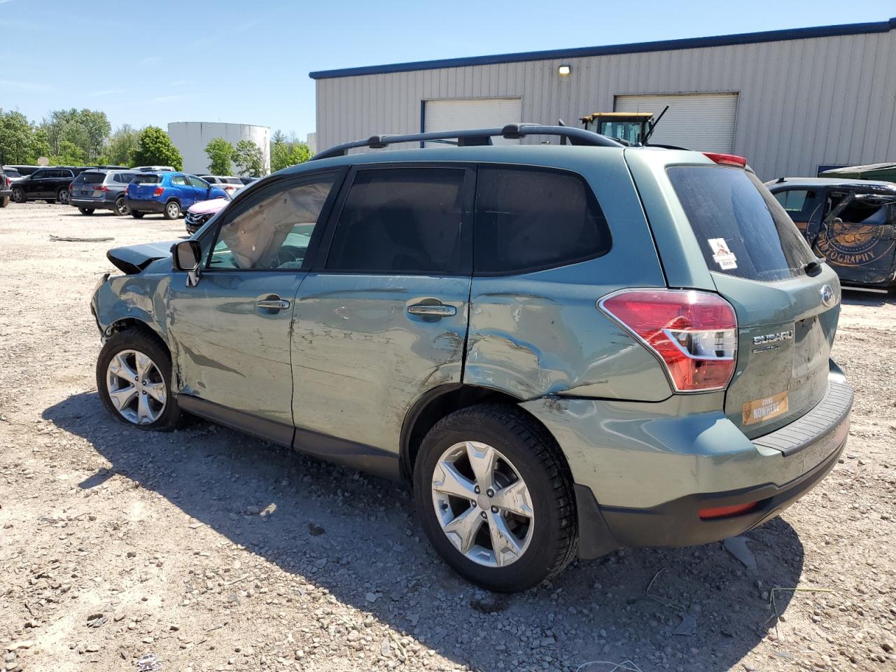 2015 Subaru Forester 2.5I Premium vin: JF2SJADC3FH823548