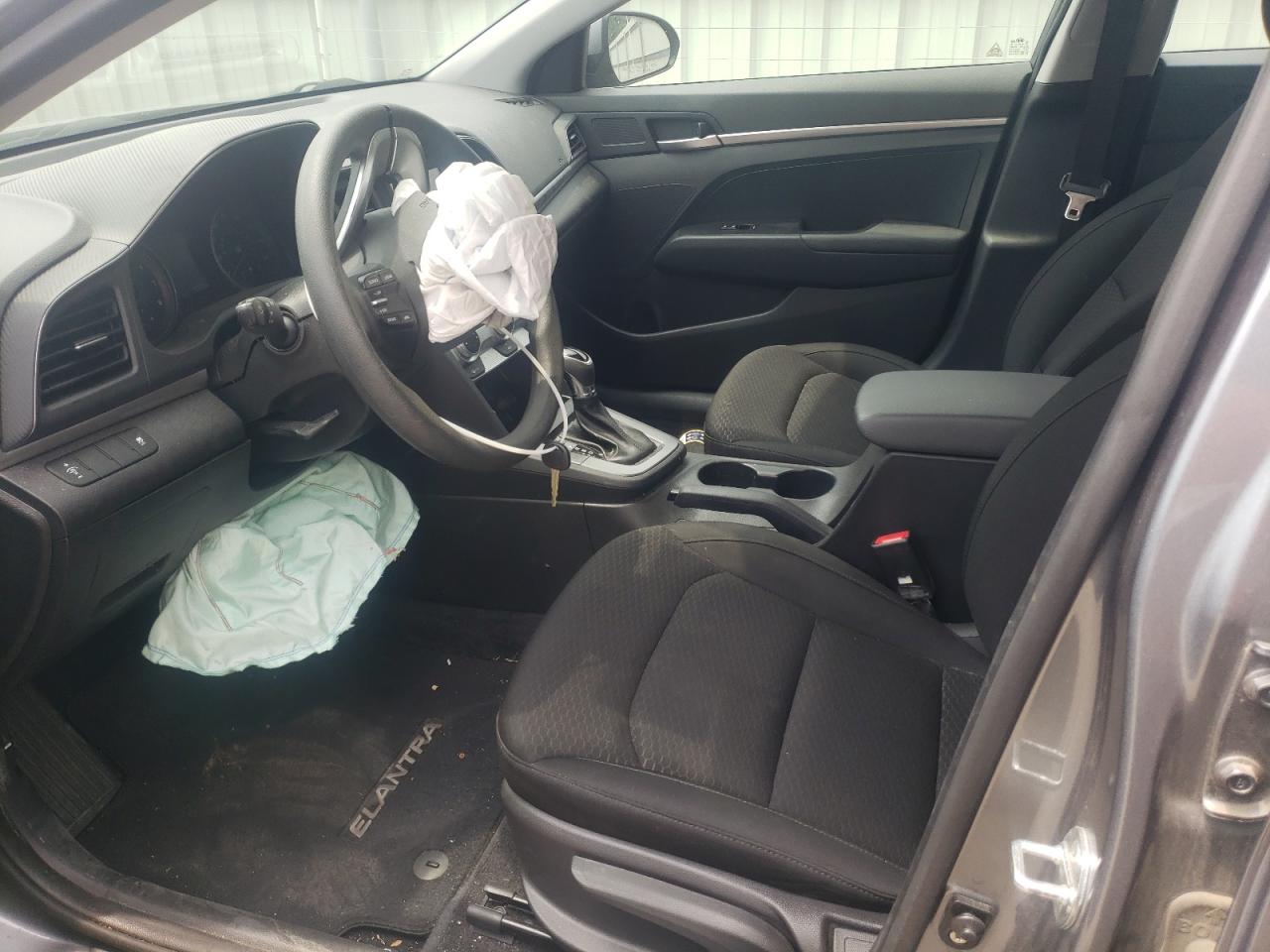 KMHD74LF7KU857850 2019 Hyundai Elantra Se