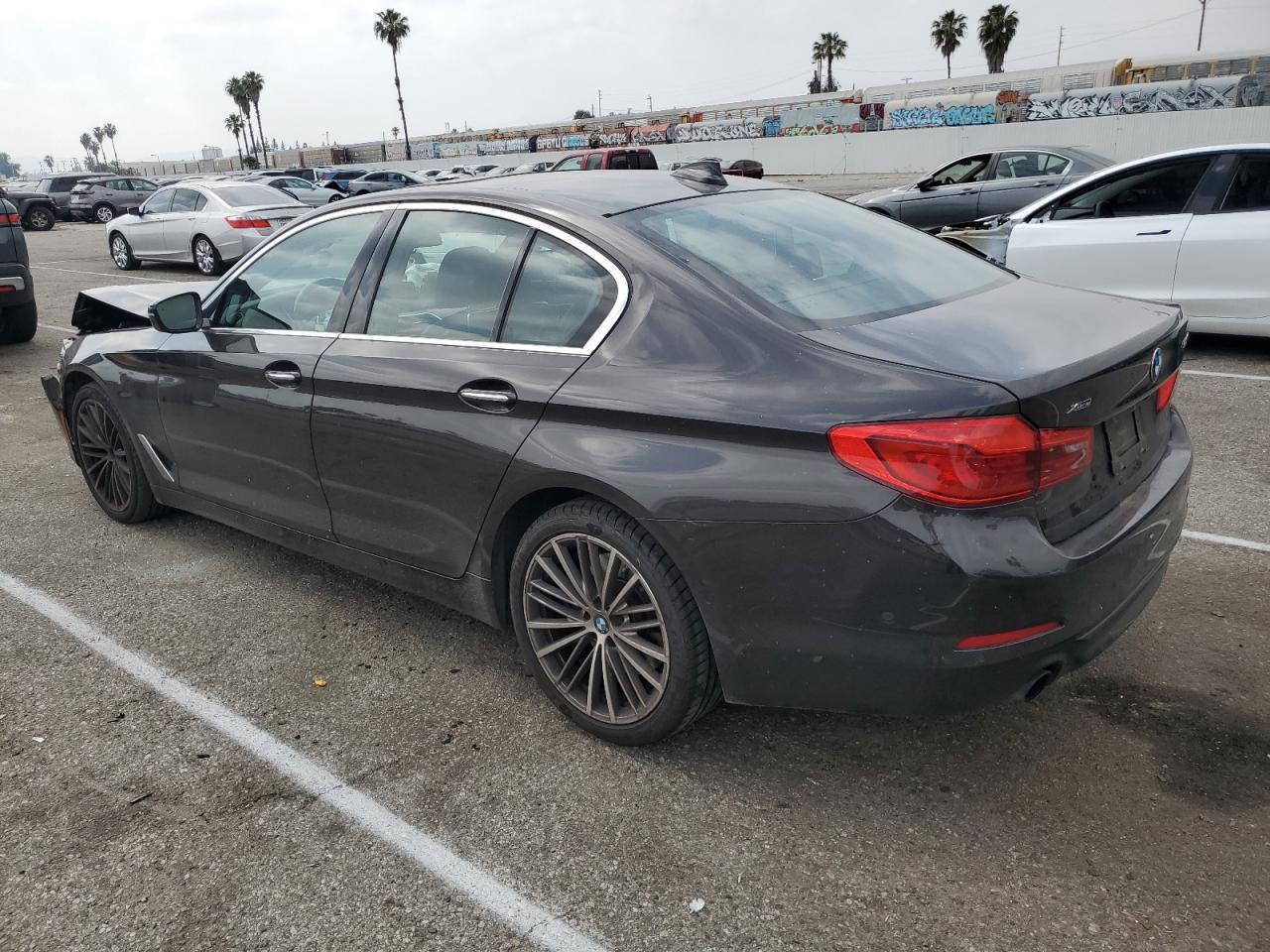 WBAJA7C55HG457629 2017 BMW 530 Xi