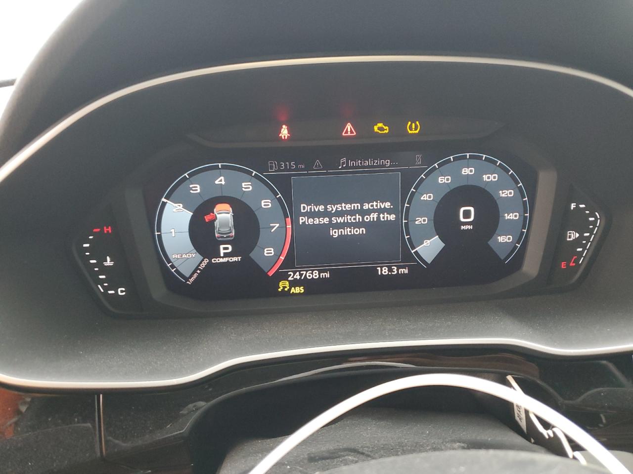 WA1AECF36L1098971 2020 Audi Q3 Premium