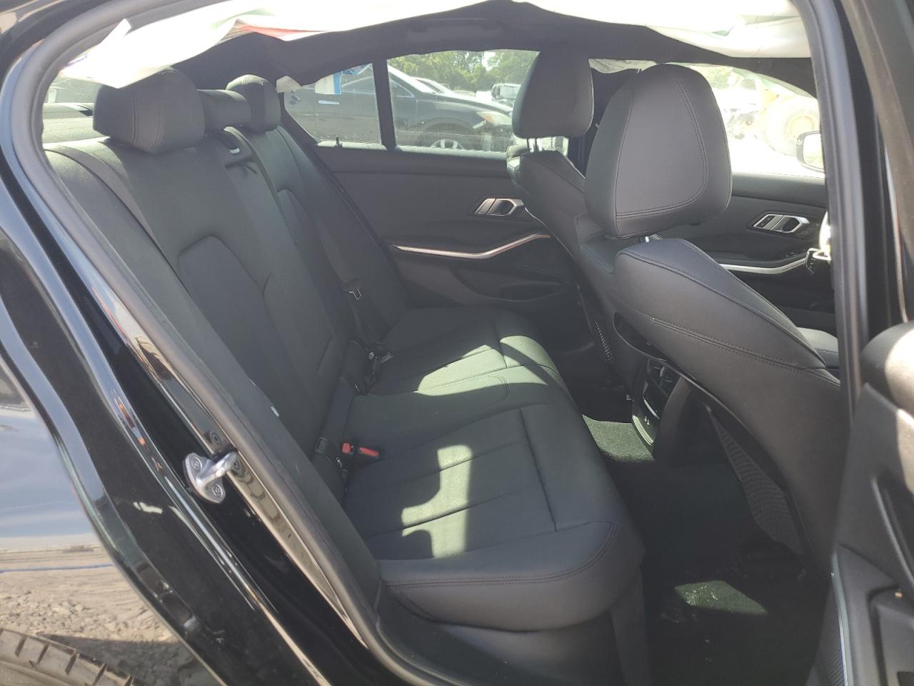 3MW5R1J08M8B51371 2021 BMW 330I