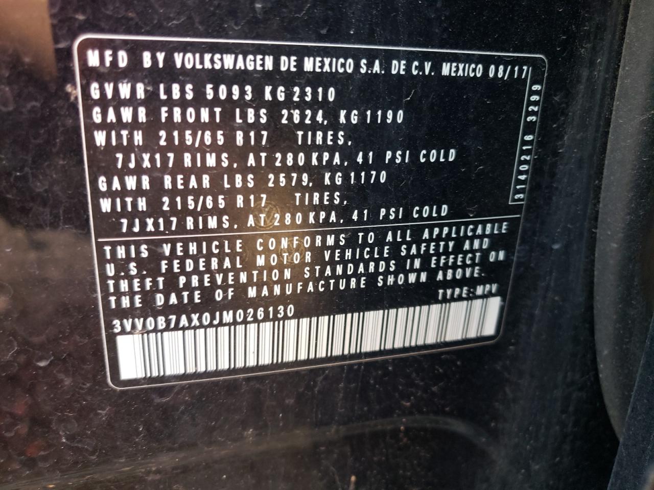 3VV0B7AX0JM026130 2018 Volkswagen Tiguan S