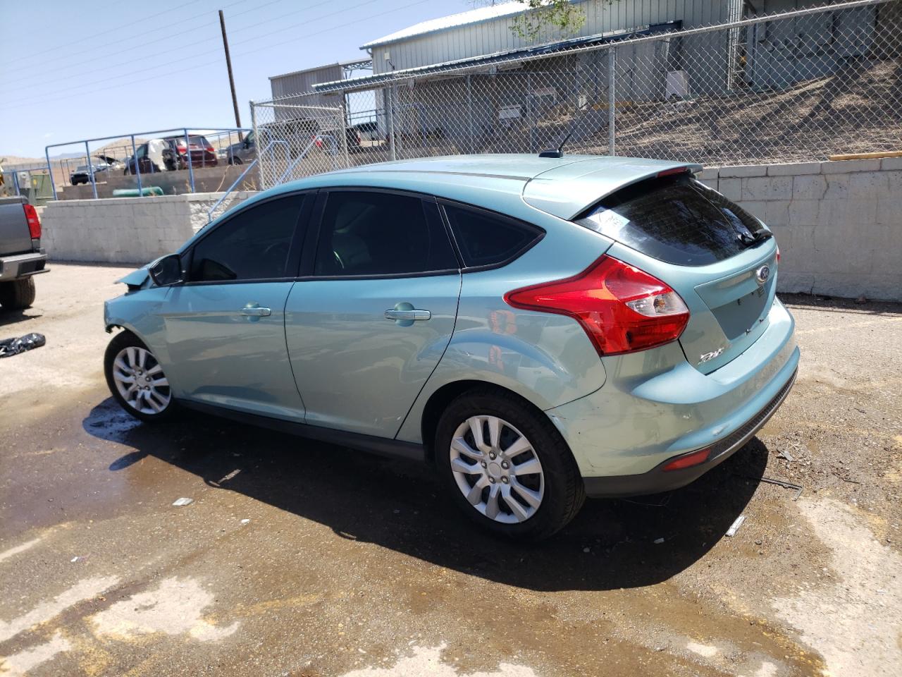 1FAHP3K25CL330174 2012 Ford Focus Se