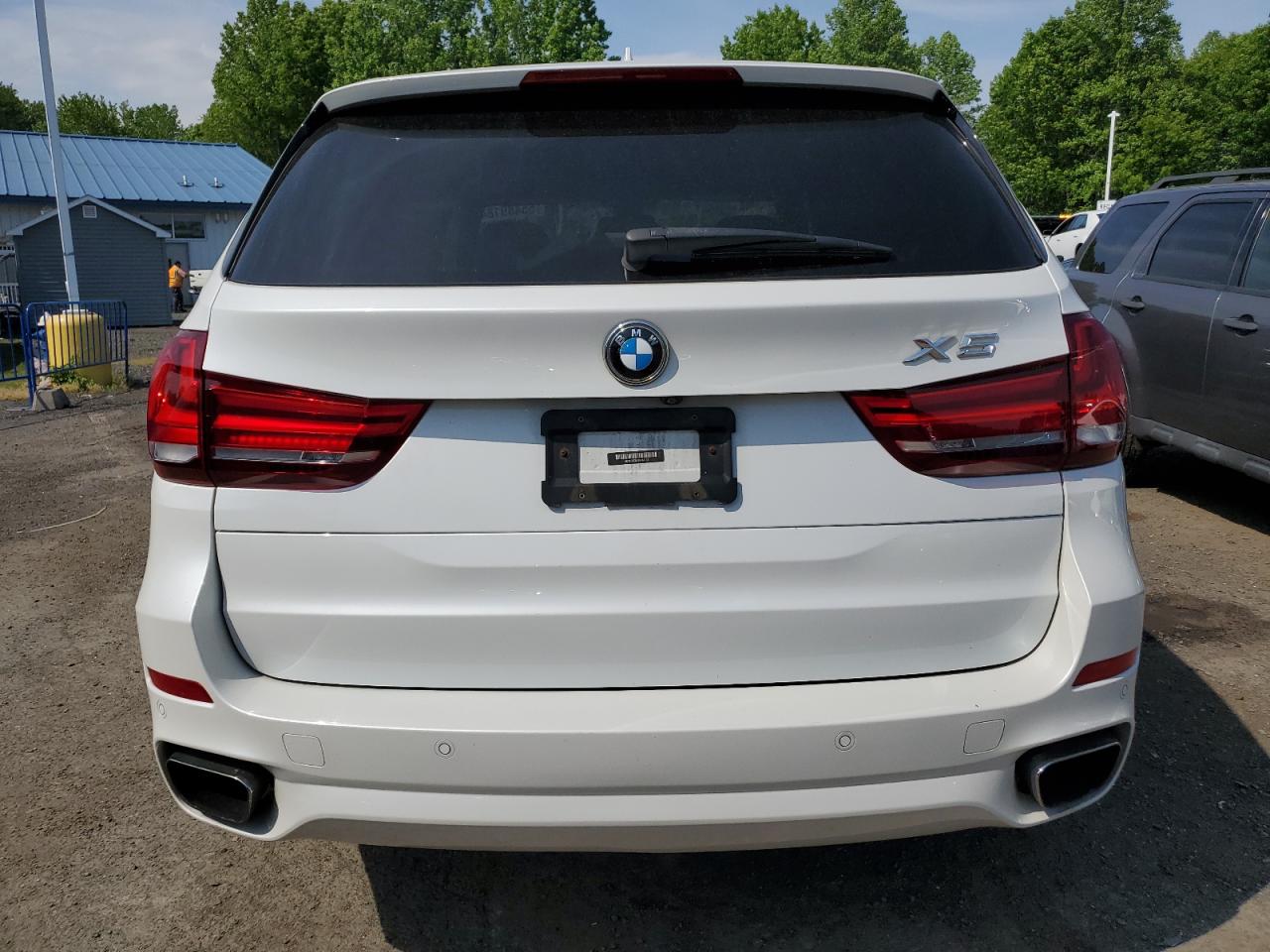 5UXKR6C57J0U14143 2018 BMW X5 xDrive50I
