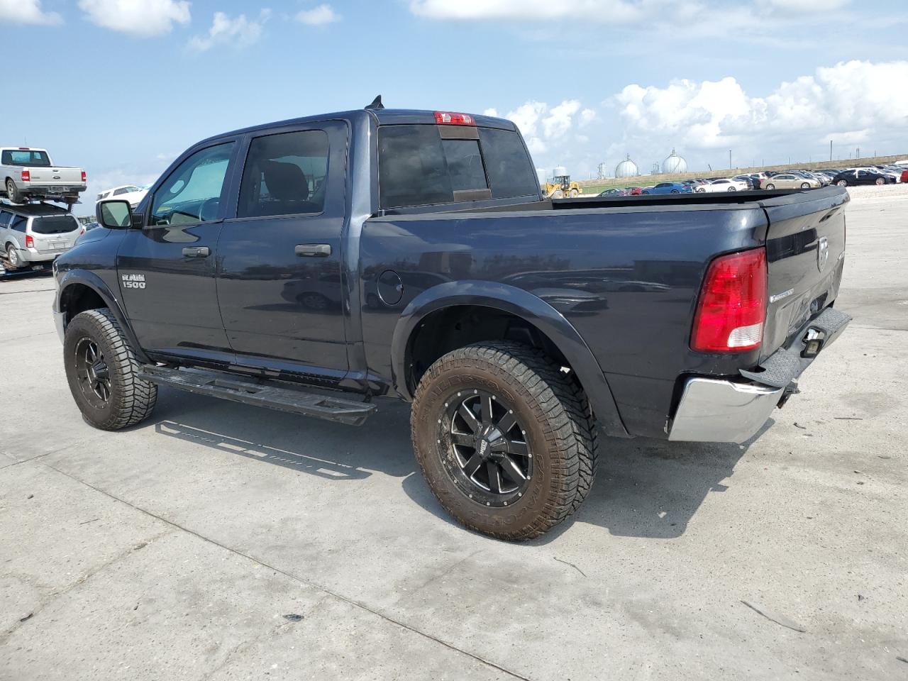 1C6RR7LG5ES167570 2014 Ram 1500 Slt