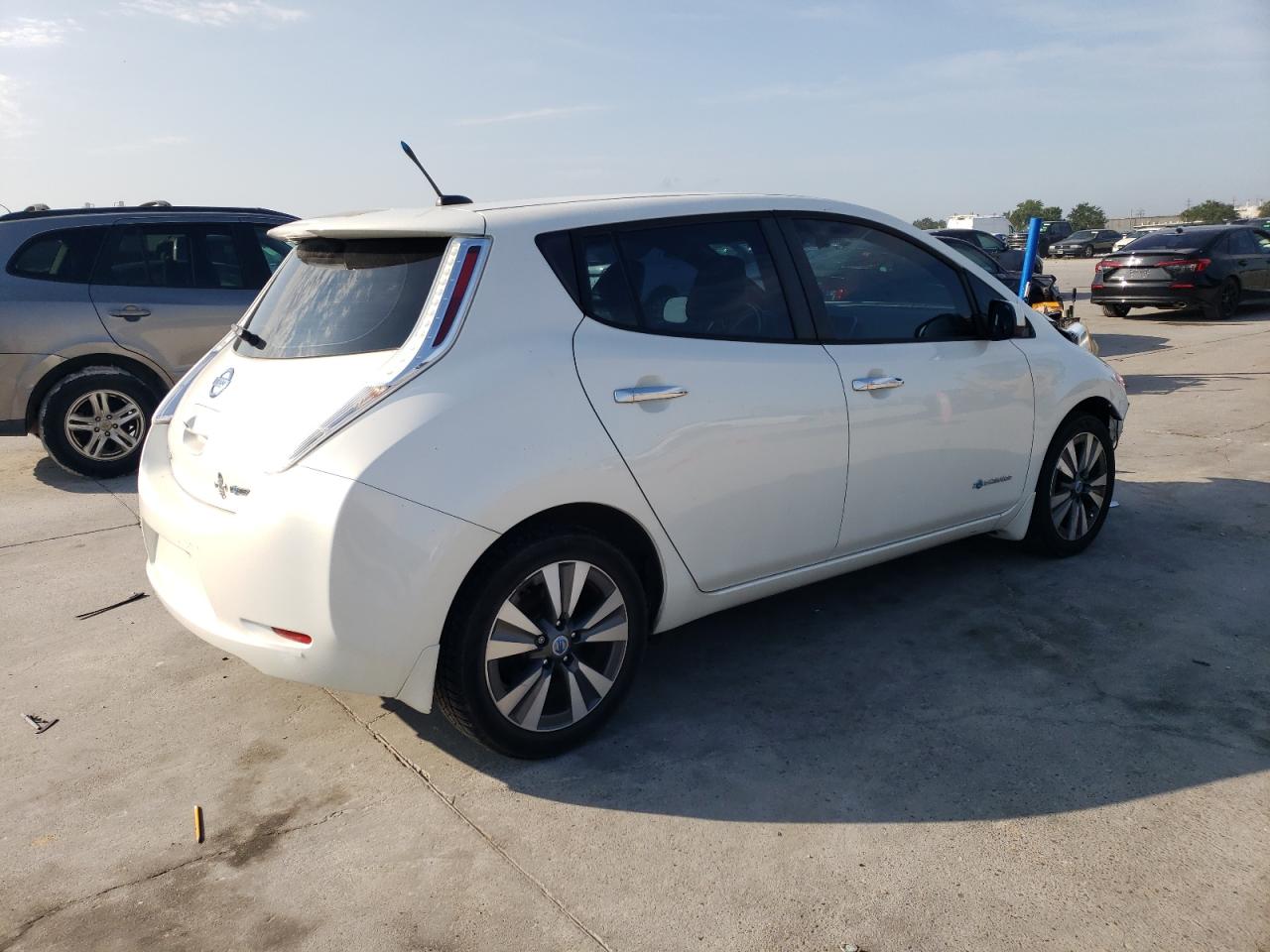 1N4AZ0CPXDC424332 2013 Nissan Leaf S