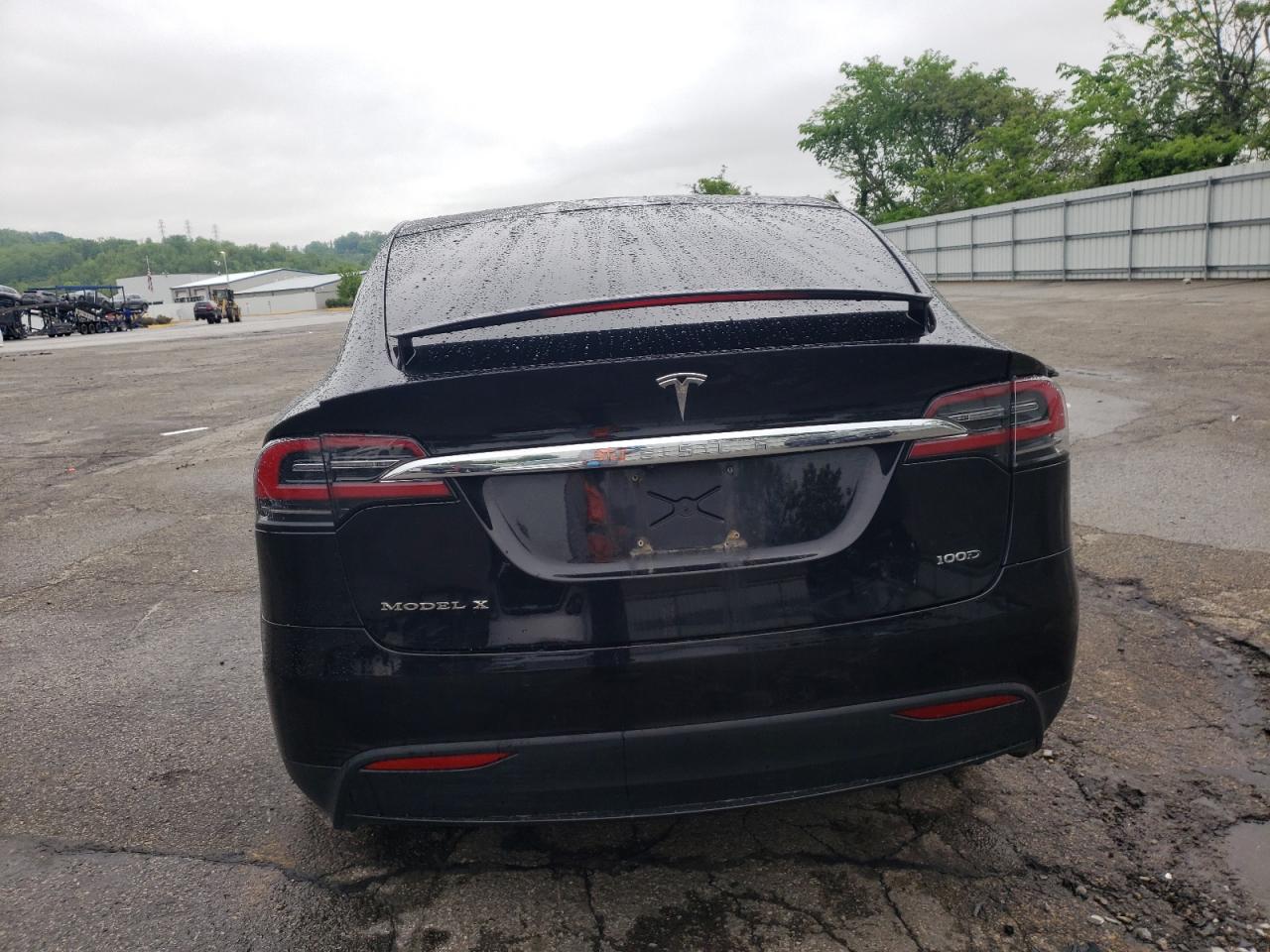 5YJXCDE28JF115391 2018 Tesla Model X