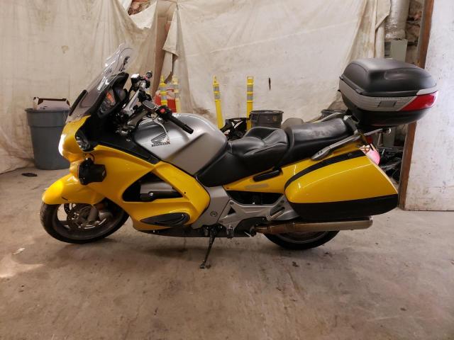 2004 Honda St1300 A VIN: JH2SC51394M200368 Lot: 53733134