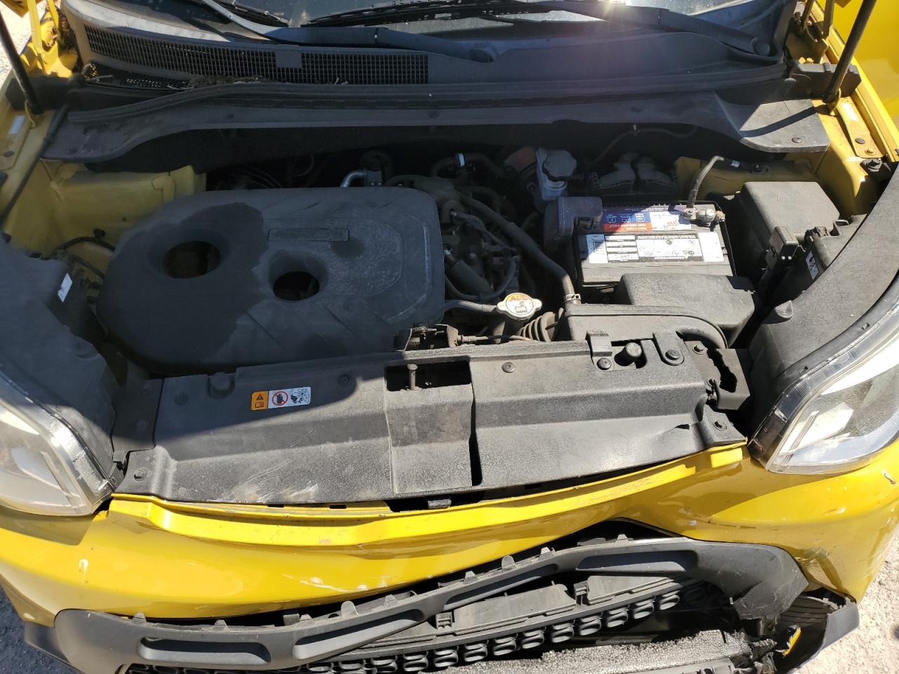 KNDJP3A53F7220311 2015 Kia Soul +